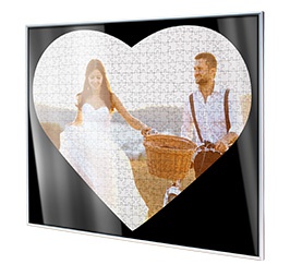 Cornice per puzzle a forma di cuore; visualizzazione dettagliata angolo