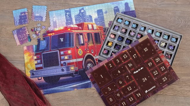 Puzzle - calendario dell'Avvento e con un' immagine della nostra collezione di puzzle